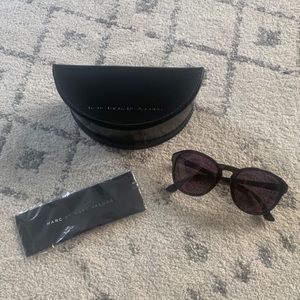 MARC JACOBS SUNGLASSES